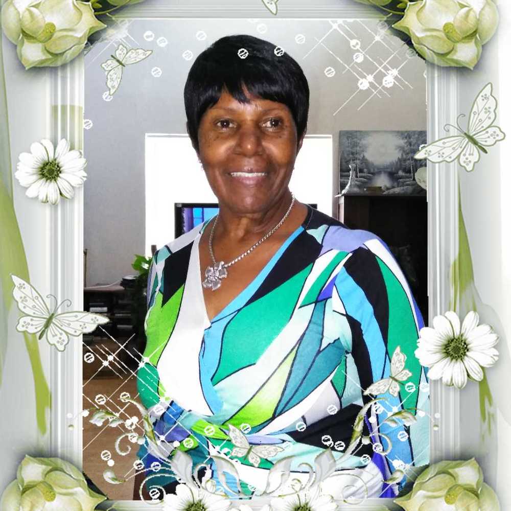 Meet your Posher, Lorina